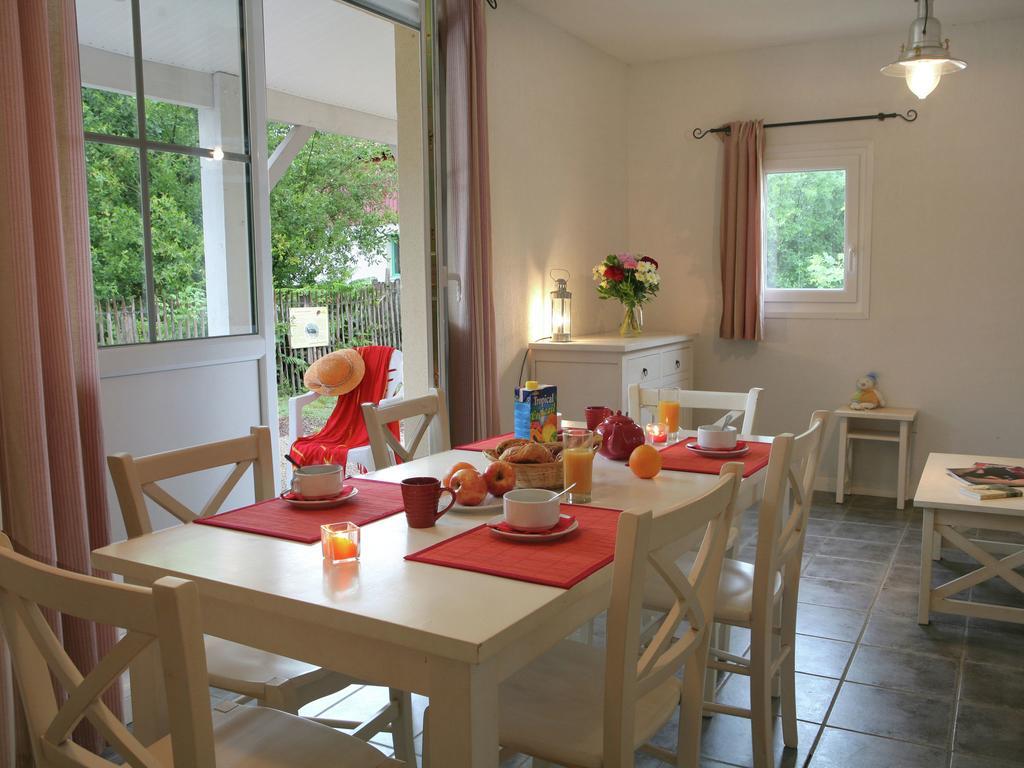 Residence Nemea Les Rives De Saint Brice Арес Экстерьер фото