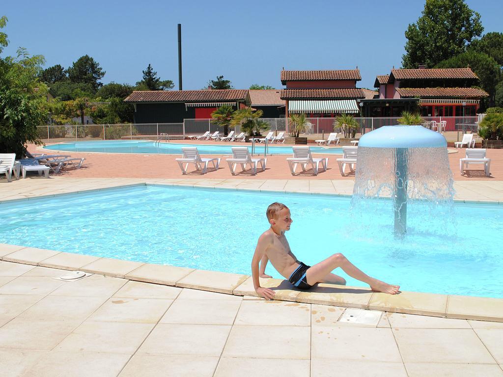 Residence Nemea Les Rives De Saint Brice Арес Экстерьер фото