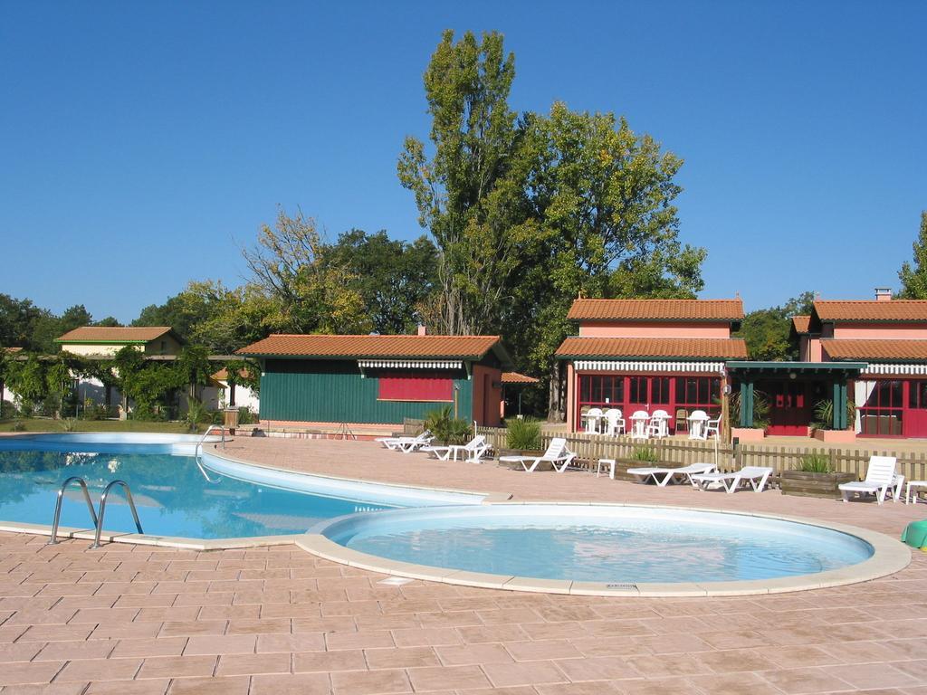 Residence Nemea Les Rives De Saint Brice Арес Экстерьер фото