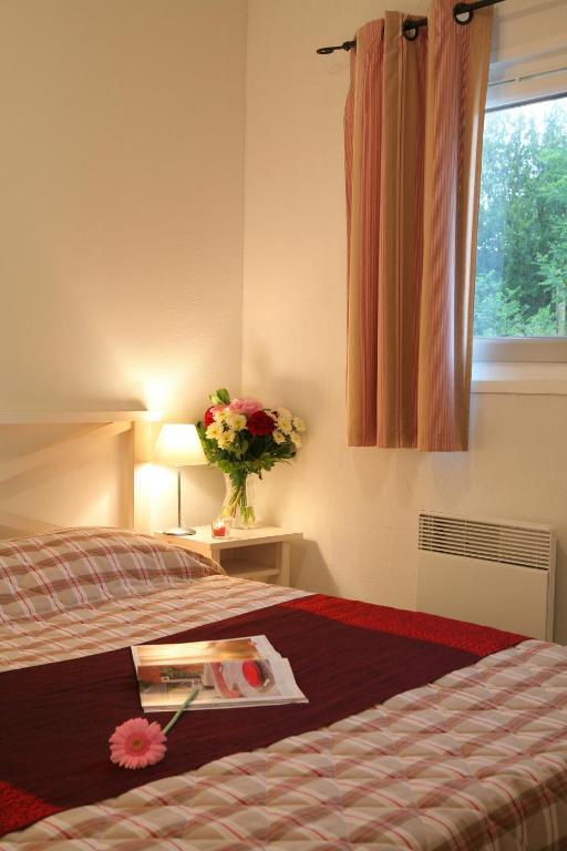 Residence Nemea Les Rives De Saint Brice Арес Экстерьер фото