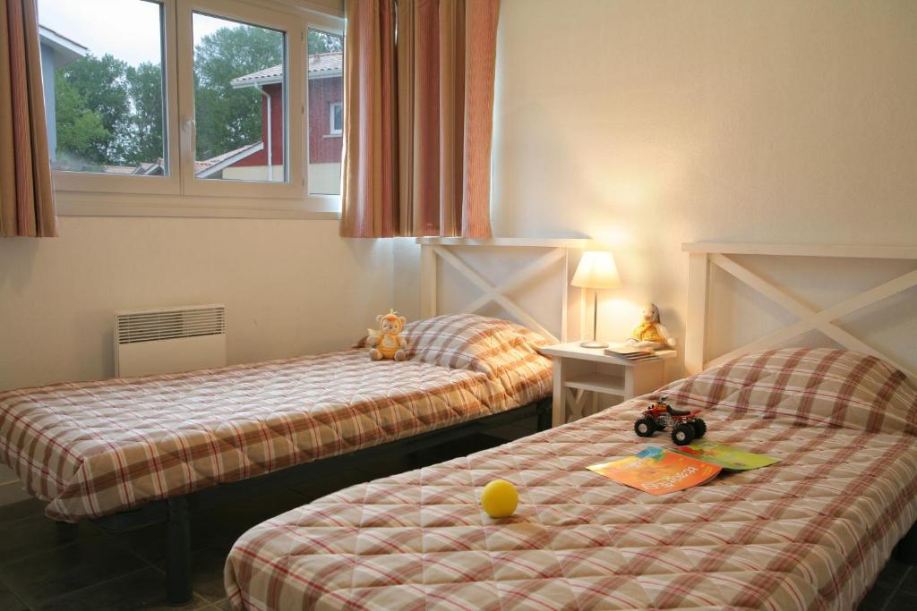 Residence Nemea Les Rives De Saint Brice Арес Экстерьер фото