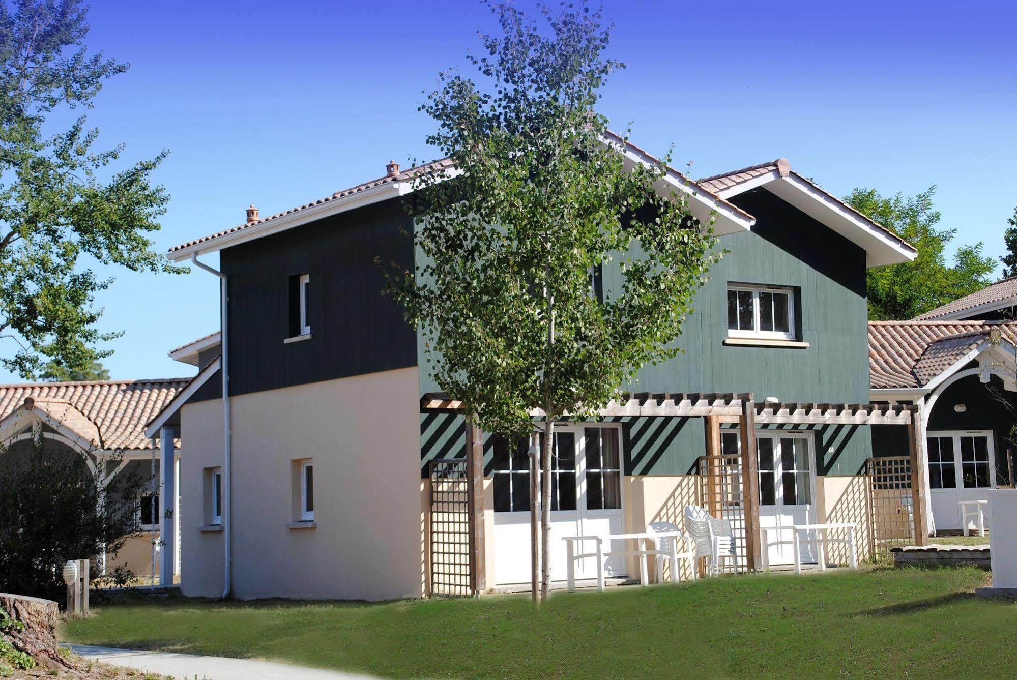 Residence Nemea Les Rives De Saint Brice Арес Экстерьер фото